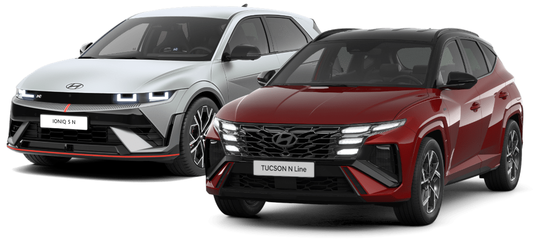 Zwei Hyundai-Modelle freigestellt: links ein silberner Ioniq 5 N, rechts ein roter Tucson N Line.